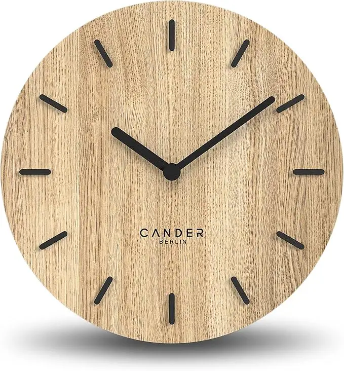 Reloj de pared de madera, de Amazon