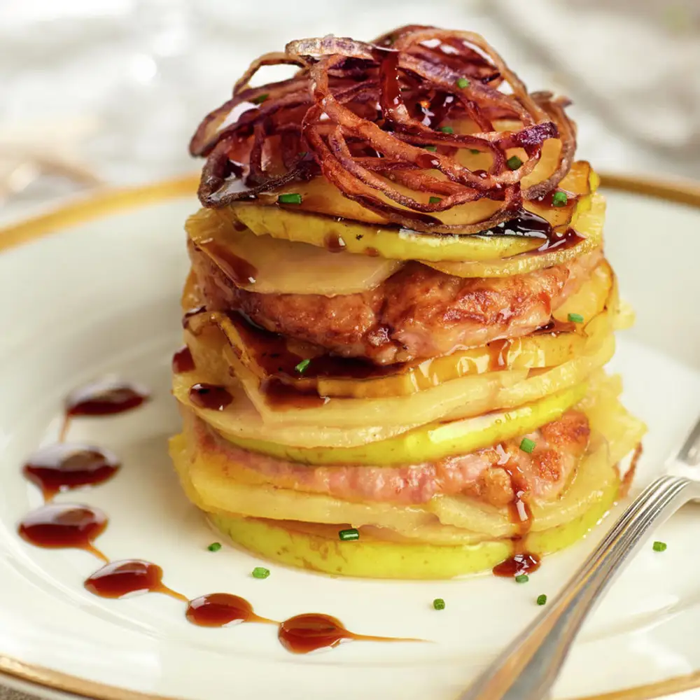 milhojas de manzana y foie 