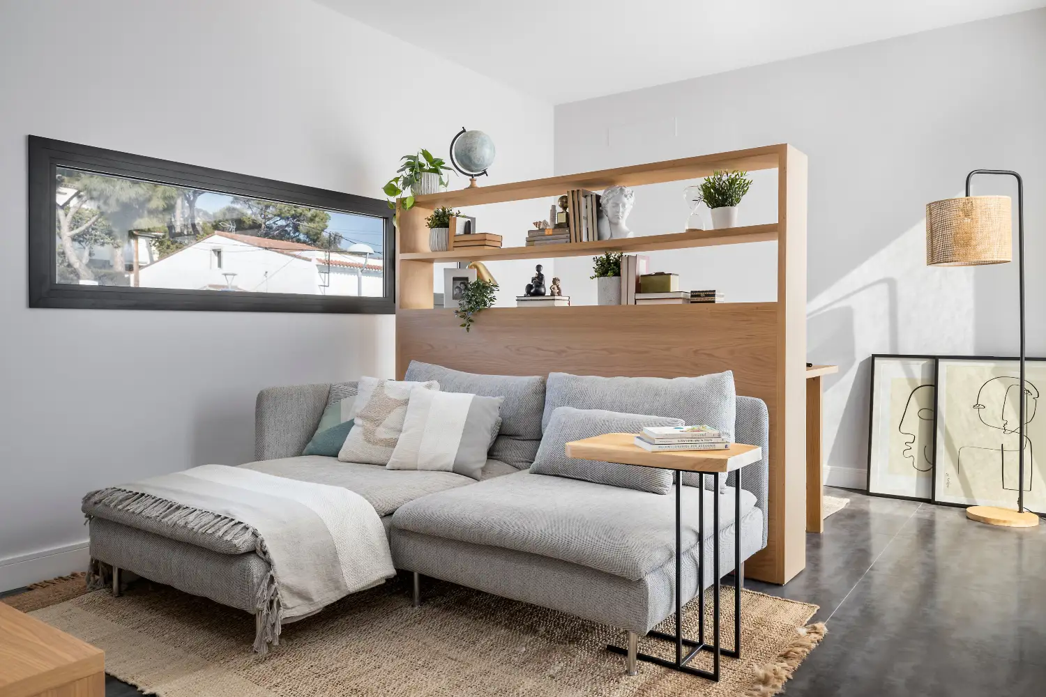 Un salón acogedor y funcional