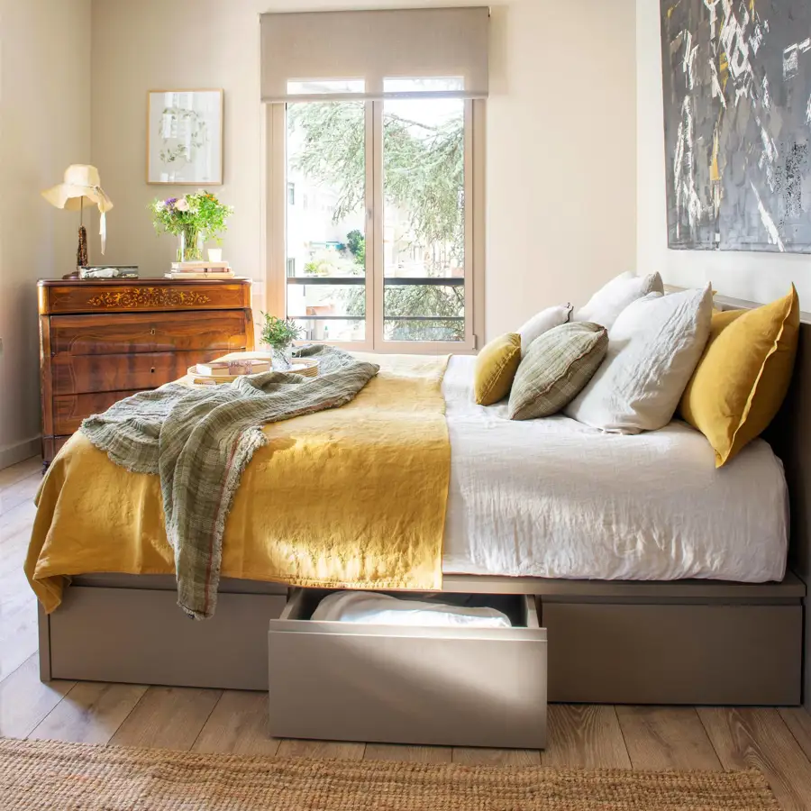 00544901 Dormitorio con cama con cajones