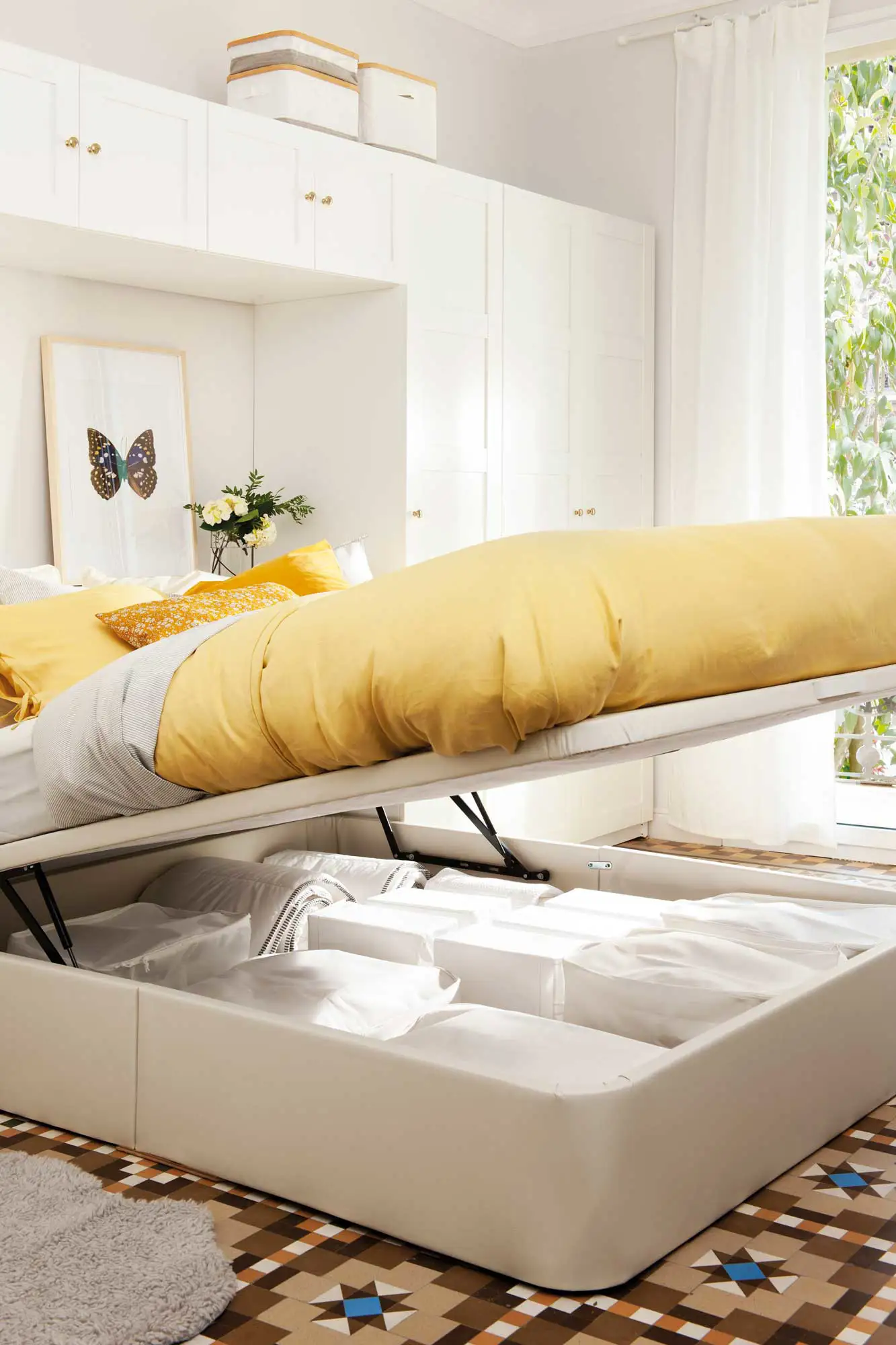 dormitorio-cama-canape-orden-almacenaje 00522408
