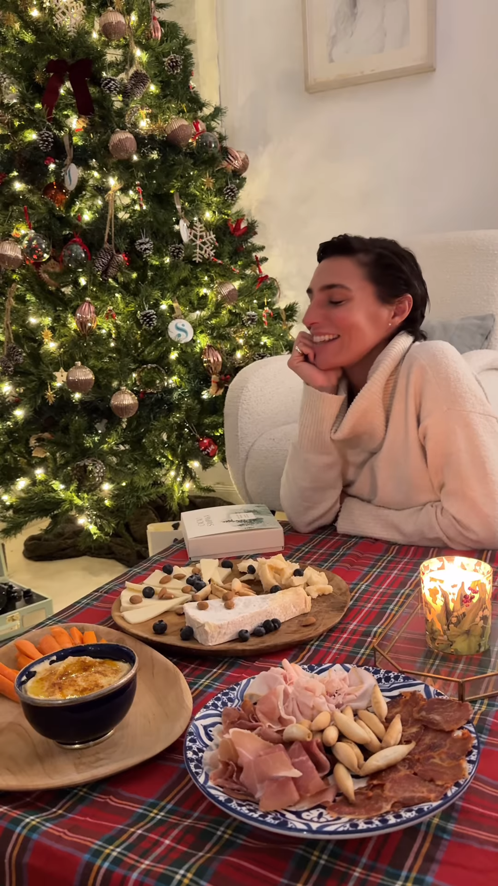 Eugenia Osborne y su árbol de Navidad