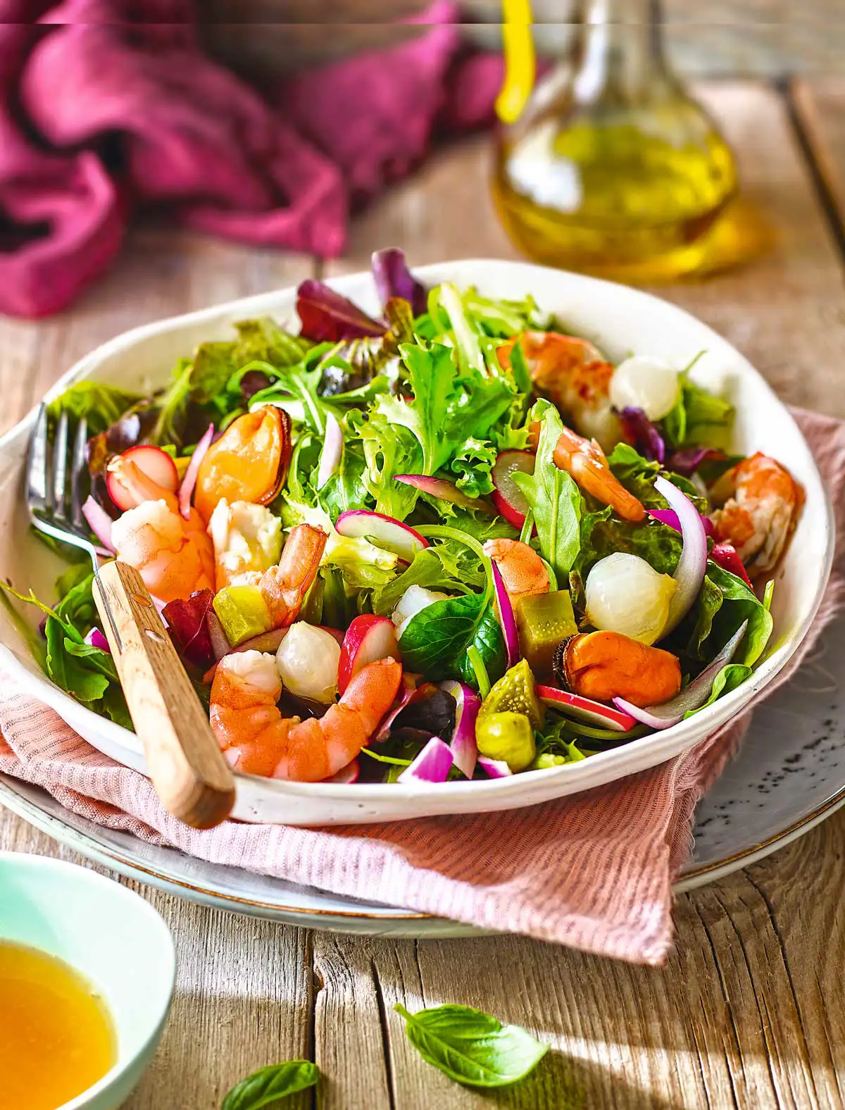 menú semana 3 ensalada con gambas y mejillones