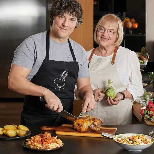 La deliciosa receta de canelones de la madre de Jordi Cruz, el plato favorito del chef: desvela el truco para que queden perfectos