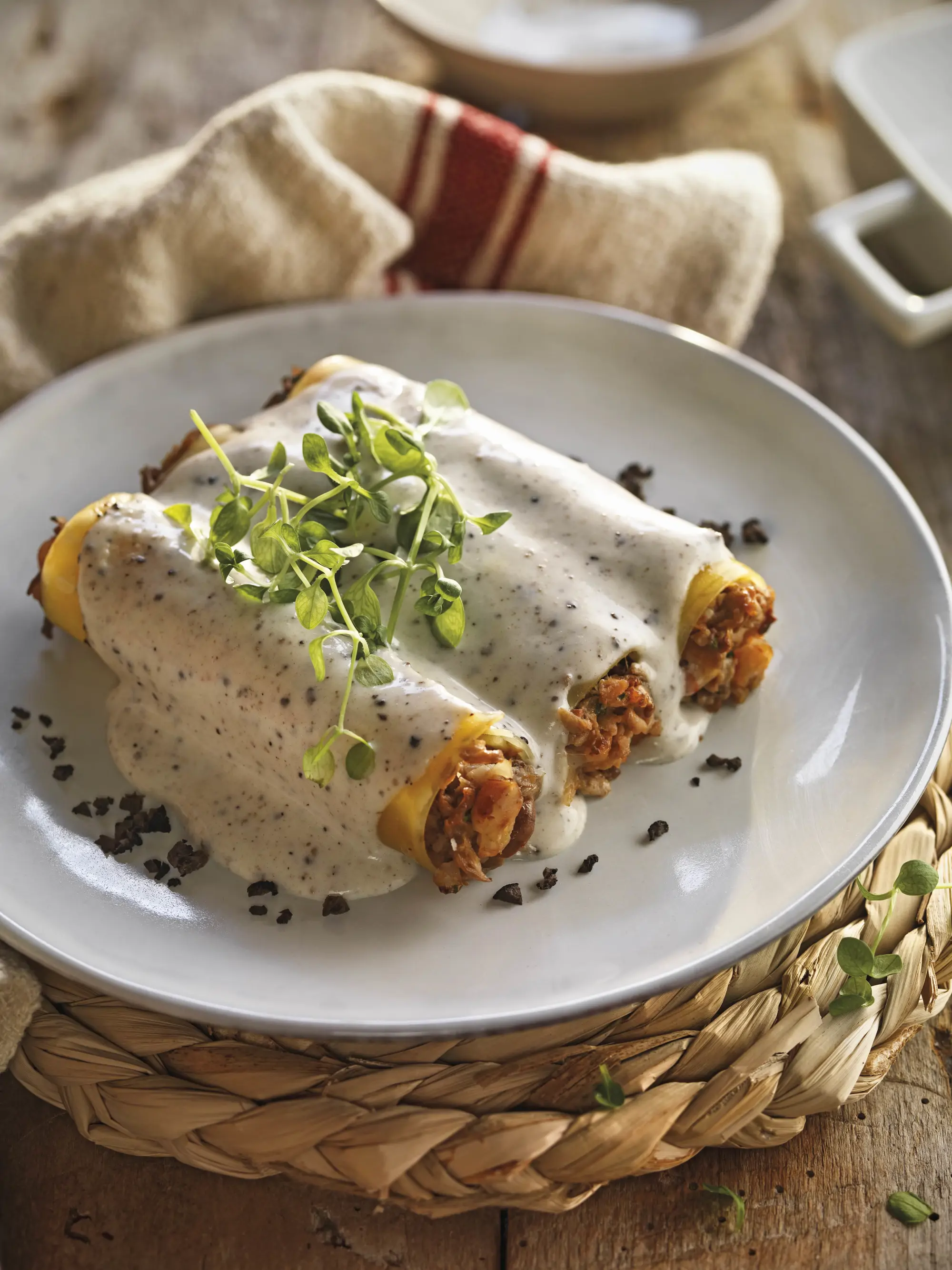 recetas con trompetas de la muerte Canelones de langostinos y setas