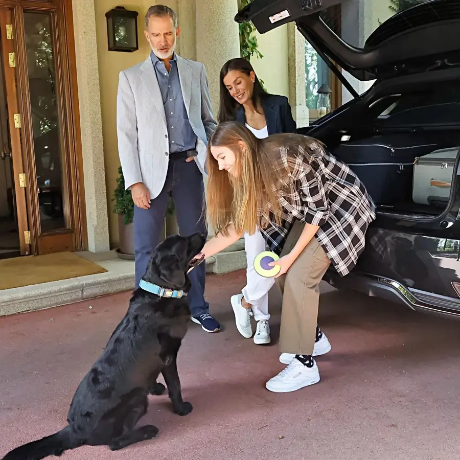 Jan, el perro de la princesa Leonor y la infanta Sofía