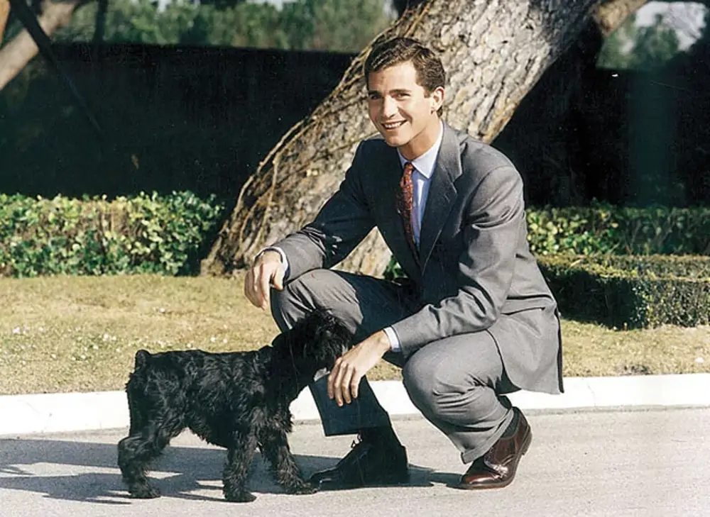 Felipe VI y su mascota Pushkin