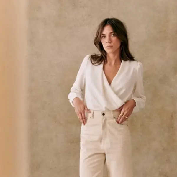 Hoy miércoles en Zara: las 25 blusas más elegantes y modernas para llevar esta primavera (desde 5,99€)