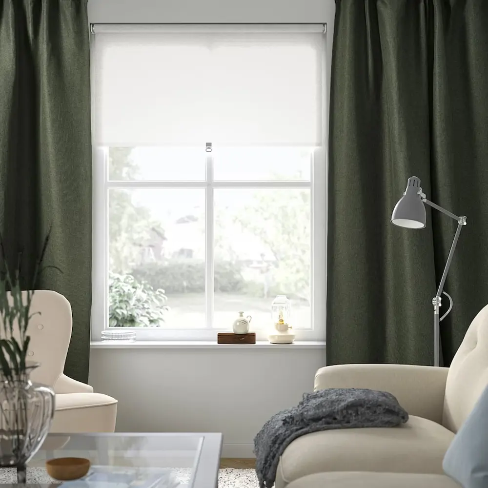 Cortinas semiopacas en verde oscuro