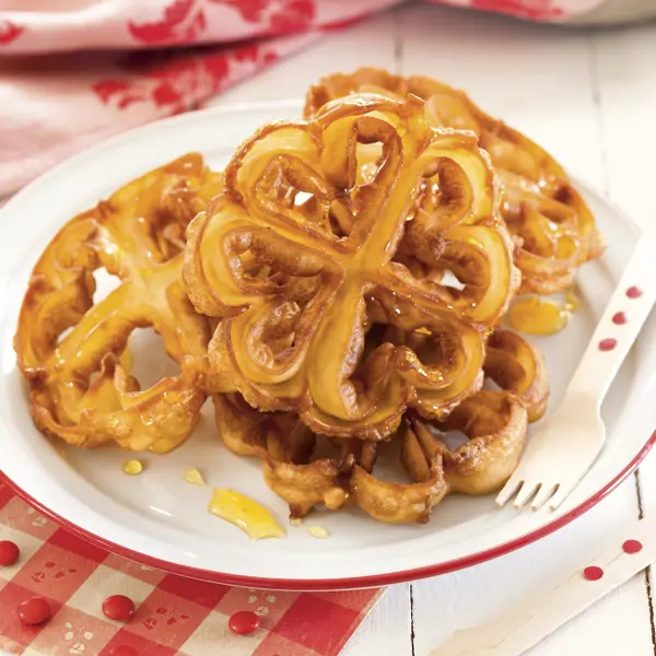 Flores fritas de Carnaval, una receta tradicional de las abuelas españolas