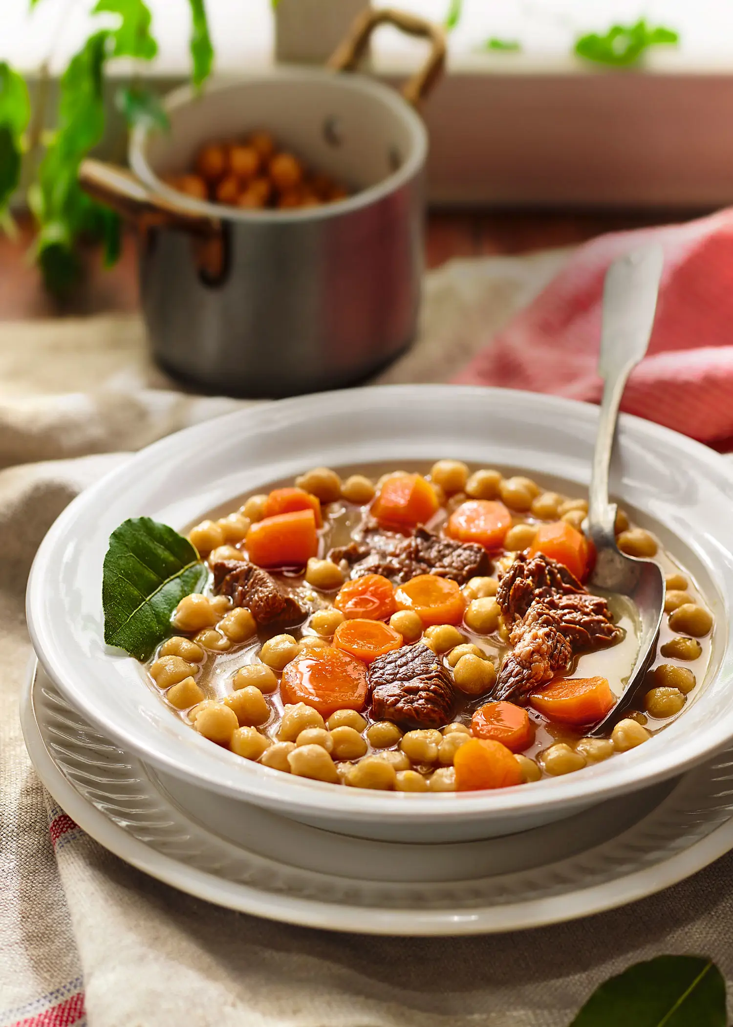 menú semanal Guiso de garbanzos con ternera