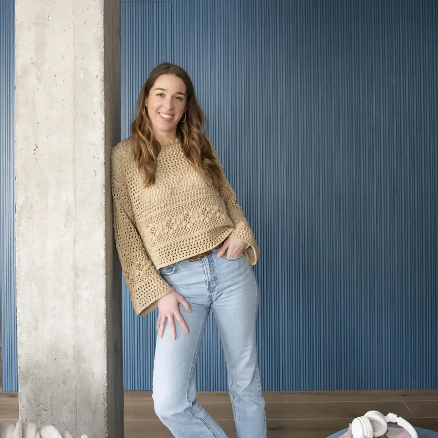 Un piso en Vitoria con cocina abierta, baño "secreto" y dormitorio con vestidor