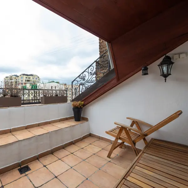 Así puedes eliminar moho y verdín de la terraza de forma natural y dejarla impecable