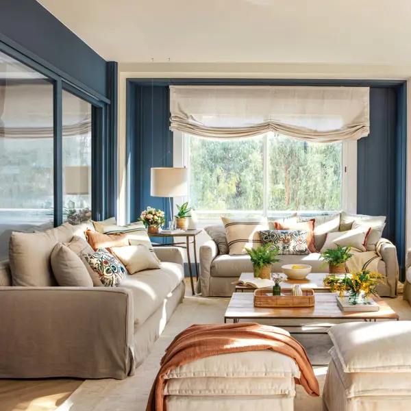 Los colores tendencia del verano 2025 para pintar las paredes de una casa moderna y estilosa