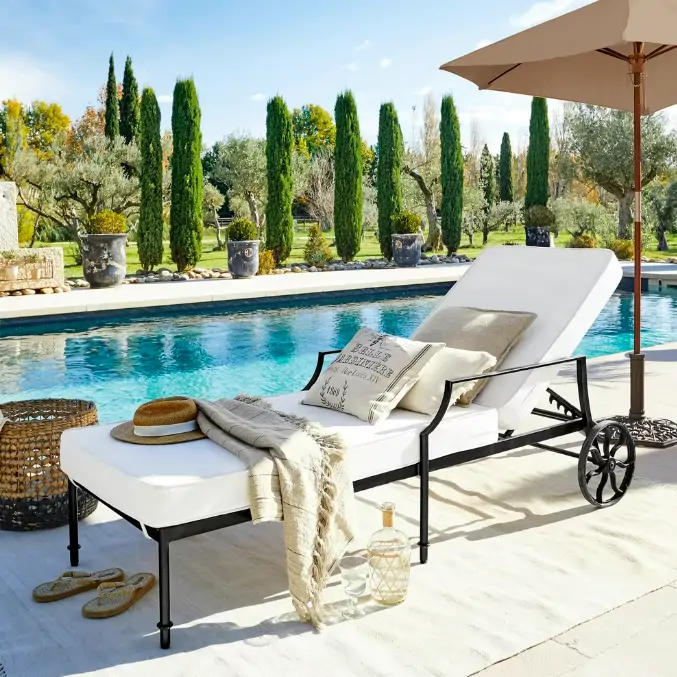 168829 lounger vienne schwarz weiss