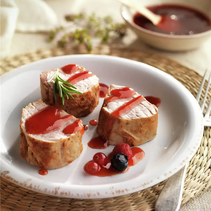receta sencilla solomillo de cerdo con salsa de frutos rojos 