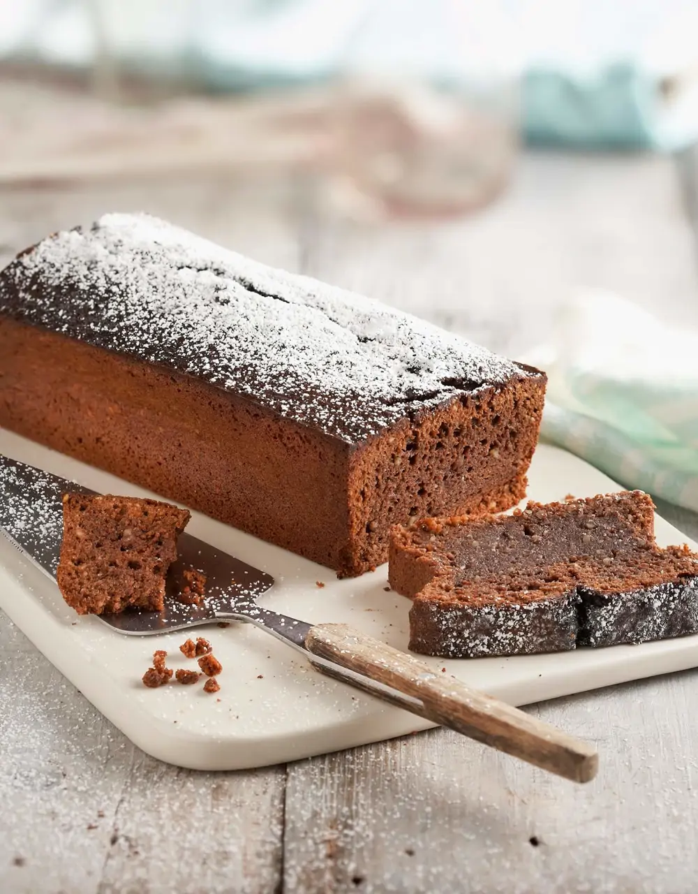 bizcocho de almendra de la abuela con chocolate