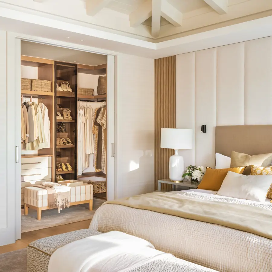 dormitorio con vestidor anexo