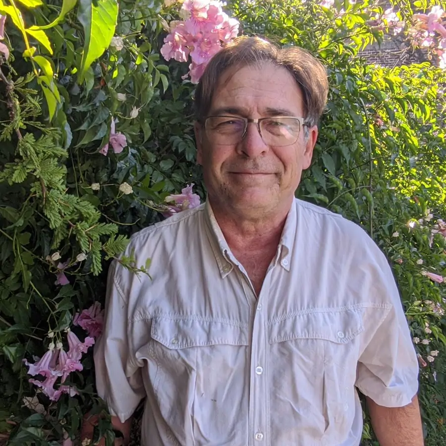 El jardinero Guillermo Grimoldi