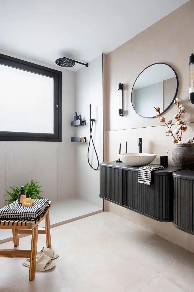 Baño diseñado por María del Valle Interiorismo