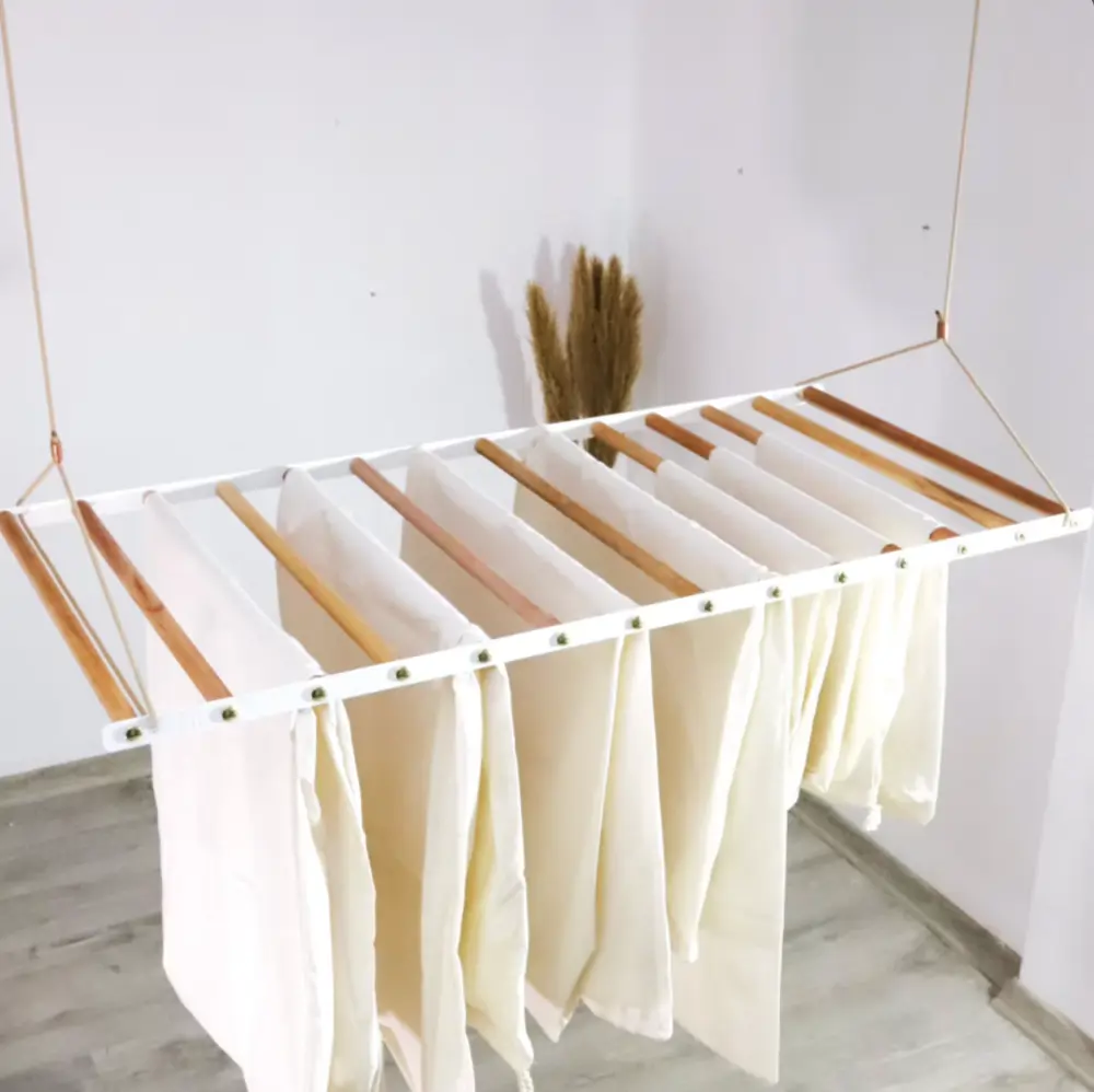 tendedero-blanco-madera-techo