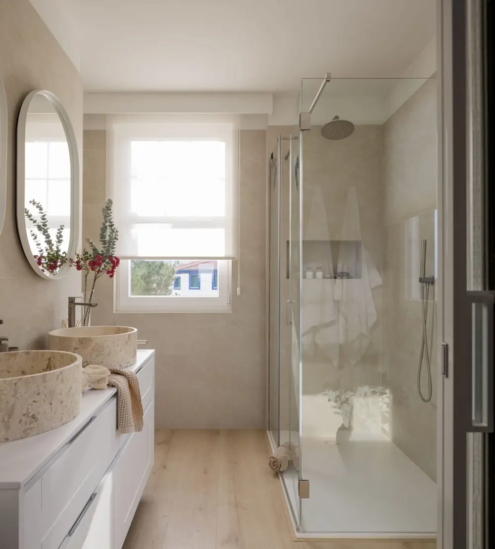 Baño con sílex y hornacina en pared