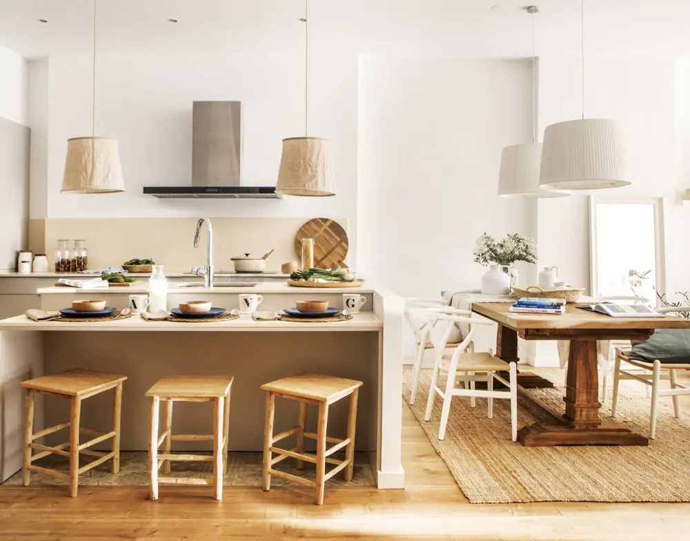 Cocina pequeña abierta