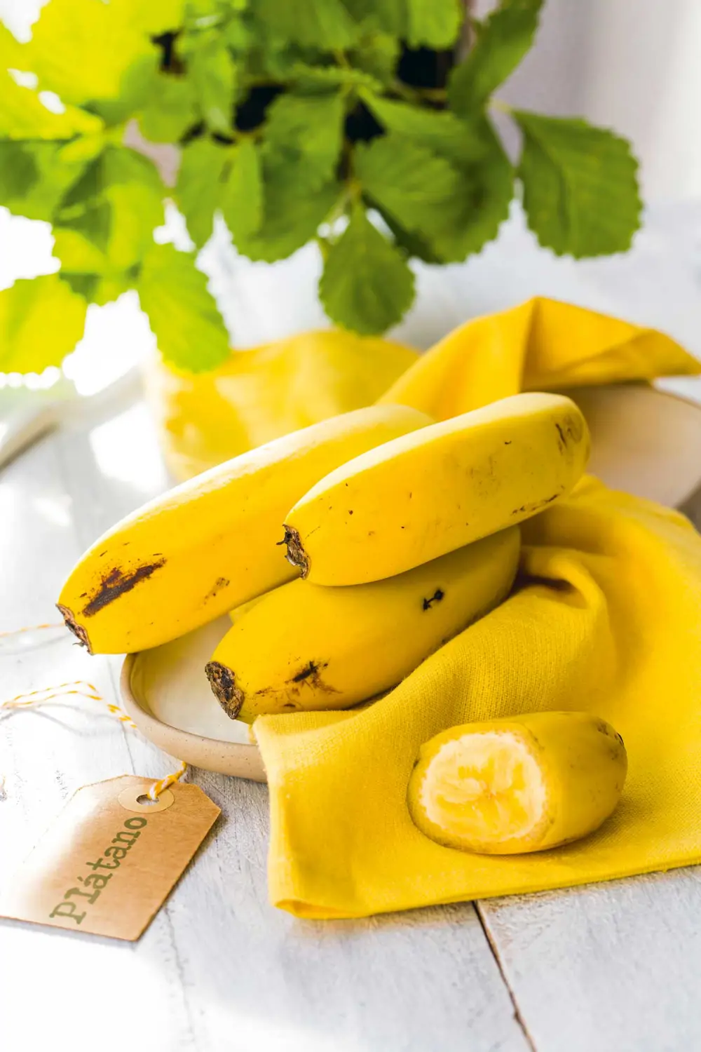 platanos-alimentos-para-dormir-bien 00494299