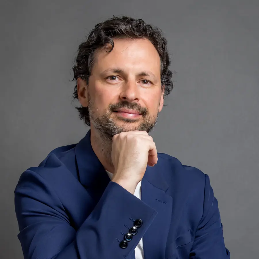 Kike Clavería, arquitecto especialista en Feng Shui
