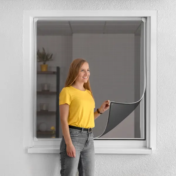 Adiós, mosquitos en casa: 15 mosquiteras “sin tornillos” para ventanas, muy baratas (desde 7€) e ideal para pisos pequeños
