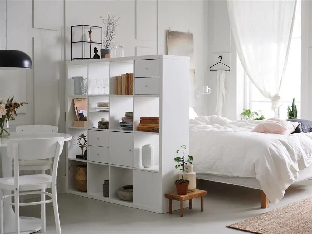 Estantería Kallax de Ikea para separar ambientes