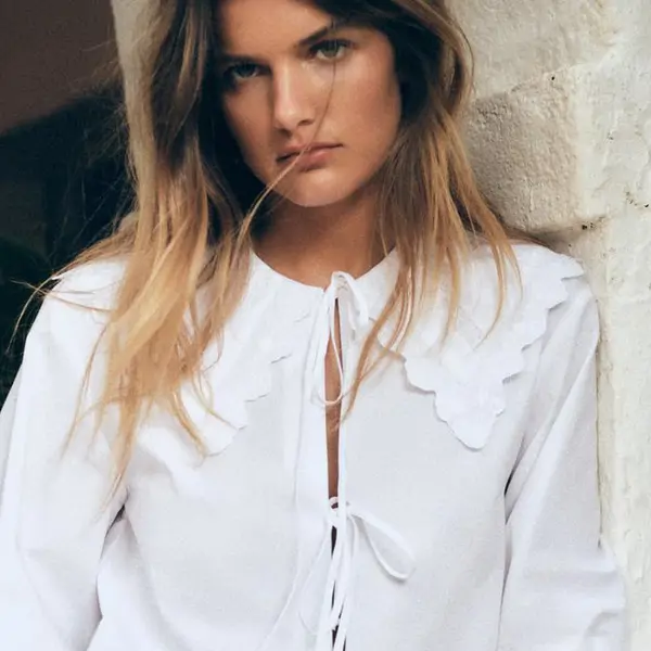Las mujeres de 60 no llevan tirantes, están pasados de moda:  5 vestidos largos de Zara que son tendencia este verano