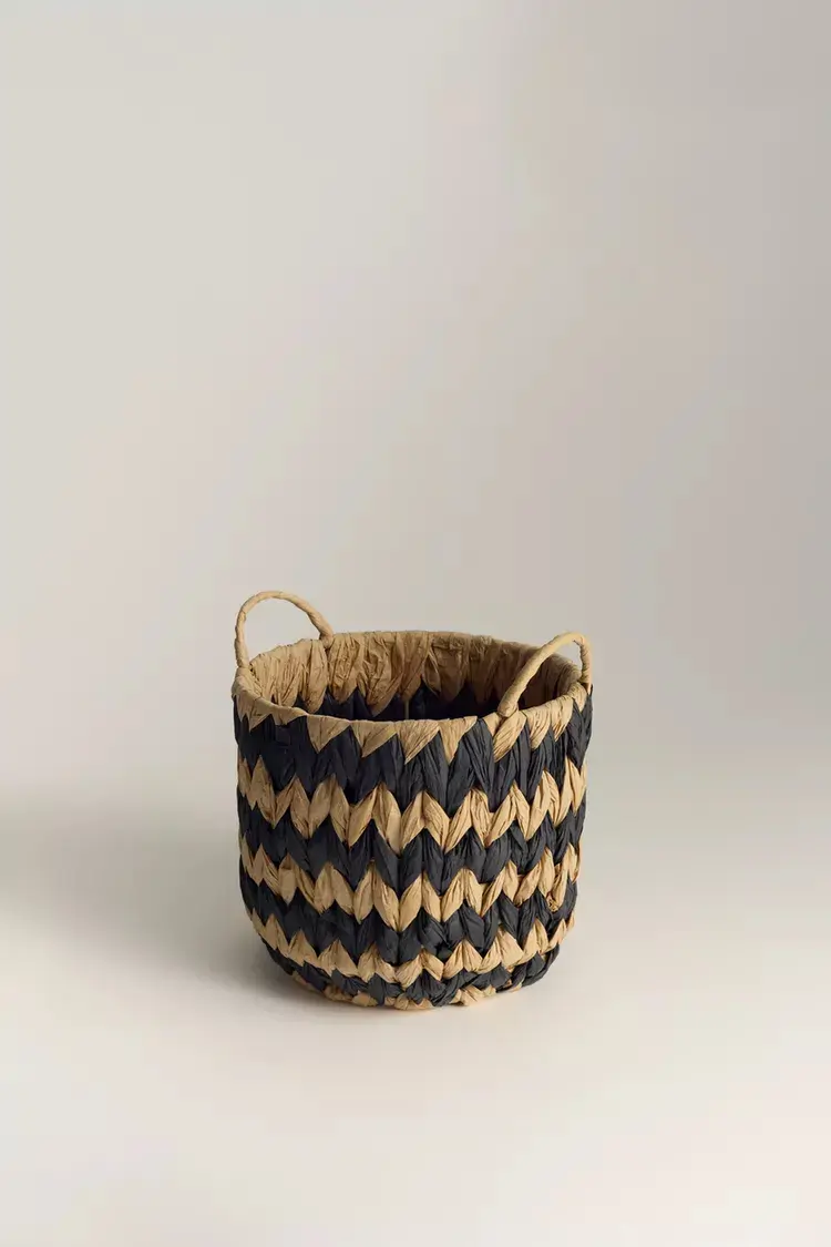 Cesta alta con cenefas