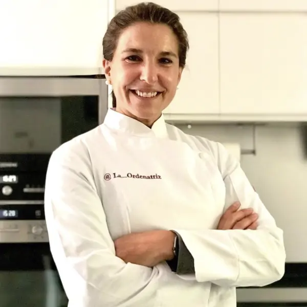La Ordenatriz, experta en orden y limpieza: "Solo necesitas una tiza de pizarra para sacar las manchas de tu ropa blanca"