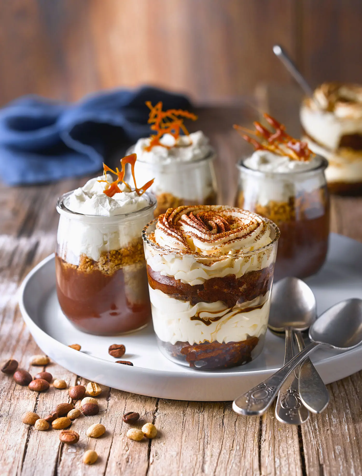 Vasitos de crema de chocolate con café