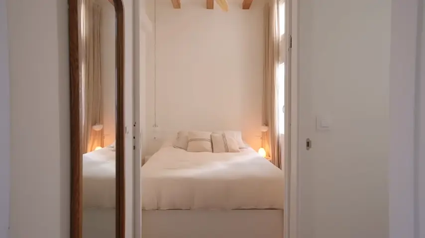 Dormitorio: calma y continuidad visual