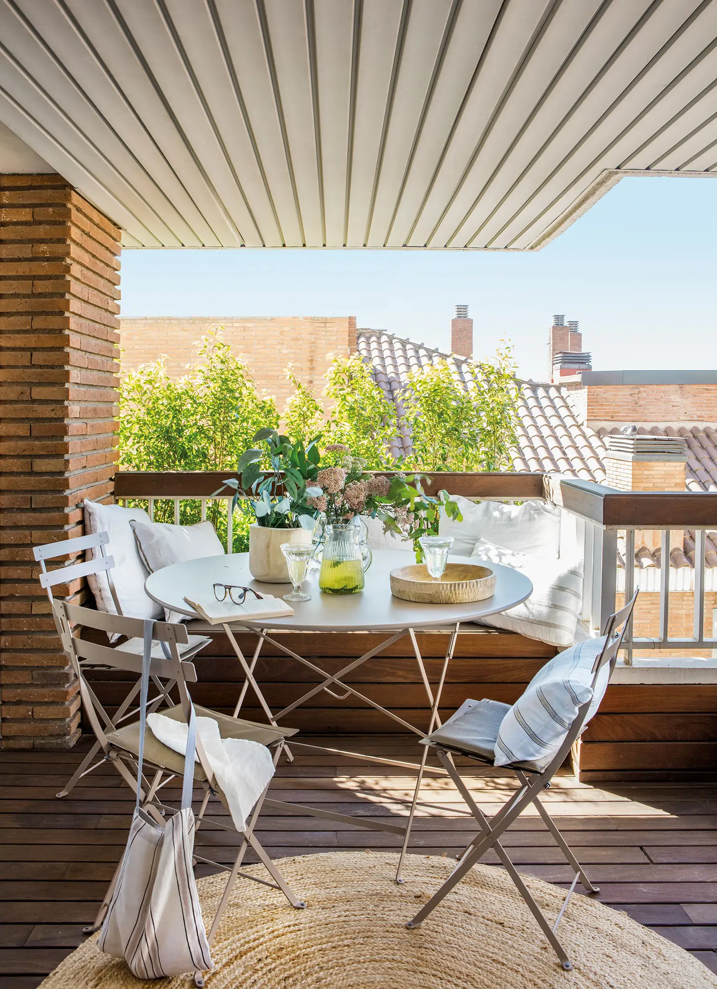 comedor en terraza mini 00562536