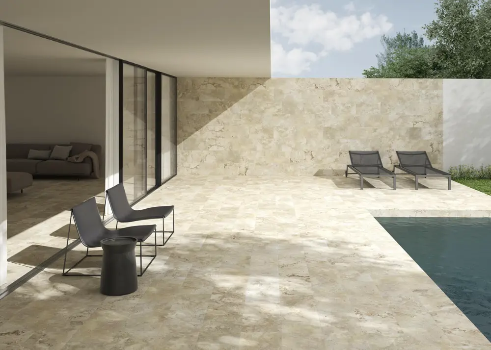 Piscina antideslizante