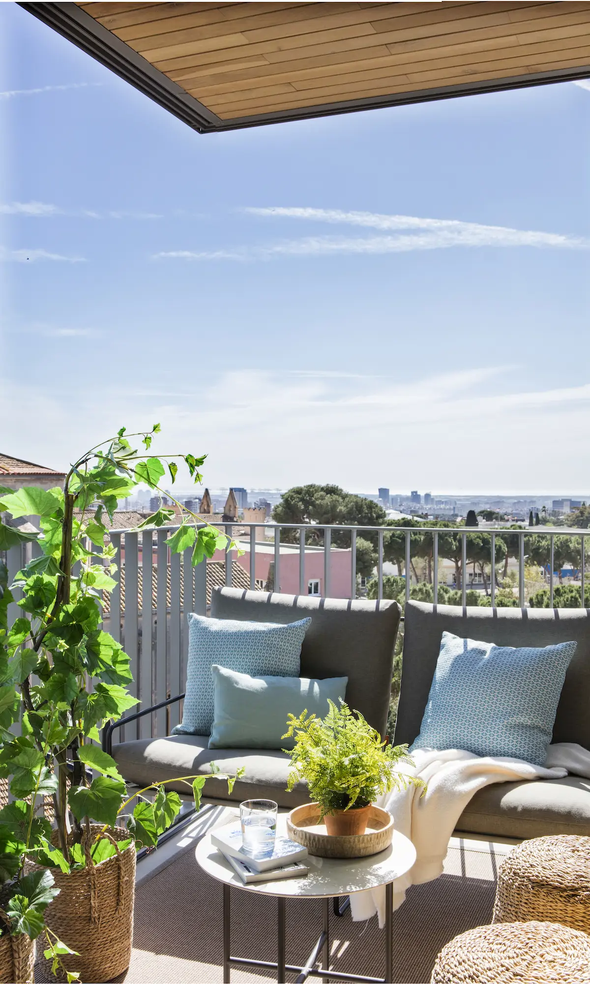 terraza pequen~a 00572377