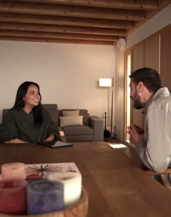 Apuesta por un hogar inteligente: eficiencia, confort y sostenibilidad en una sola solución. ¡Y Schneider Electric la tiene!