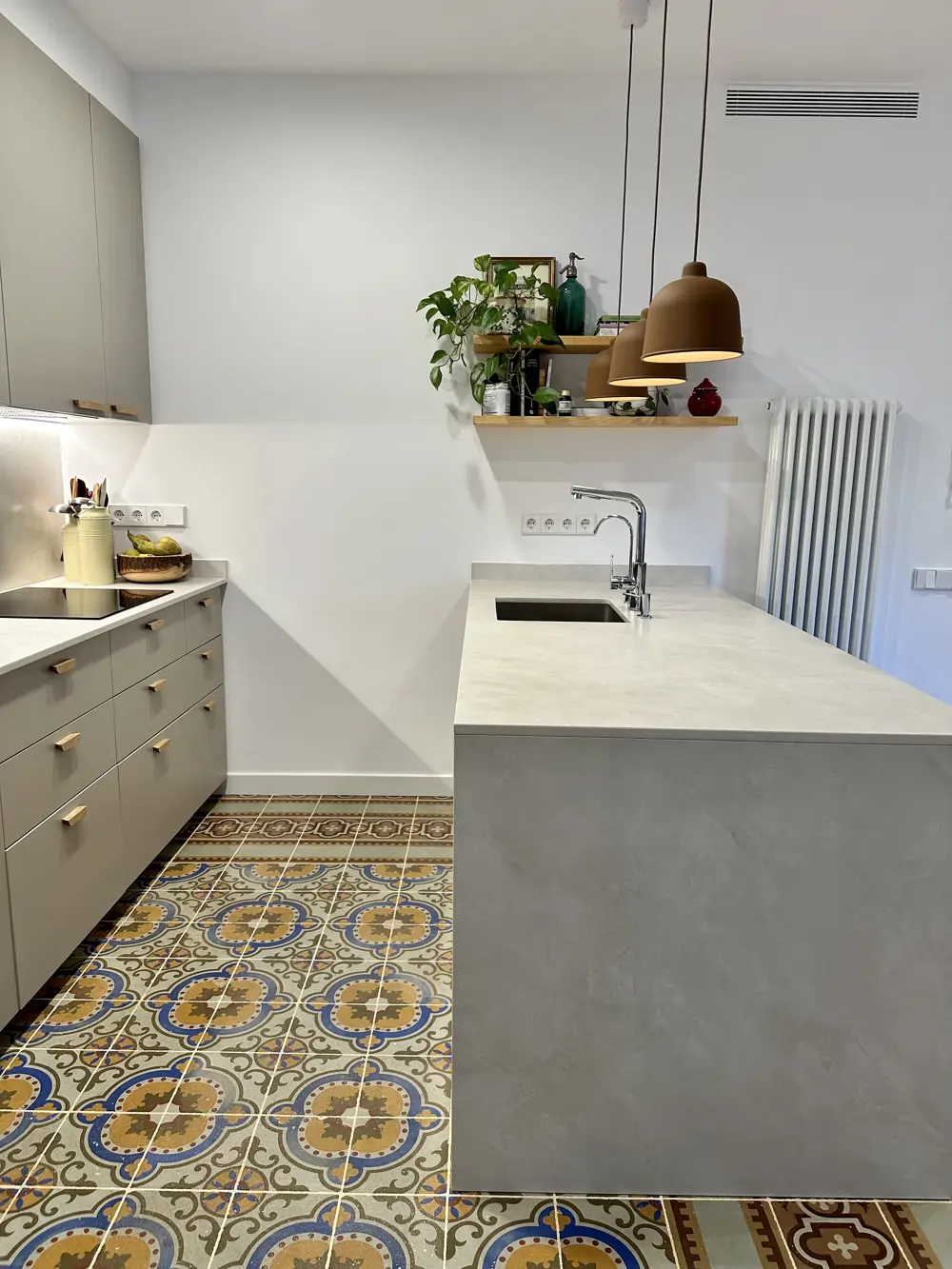 Cocina abierta proyecto Estudio Raíces