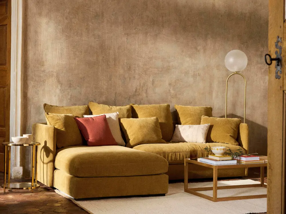 Salón amueblado por Maisons du Monde