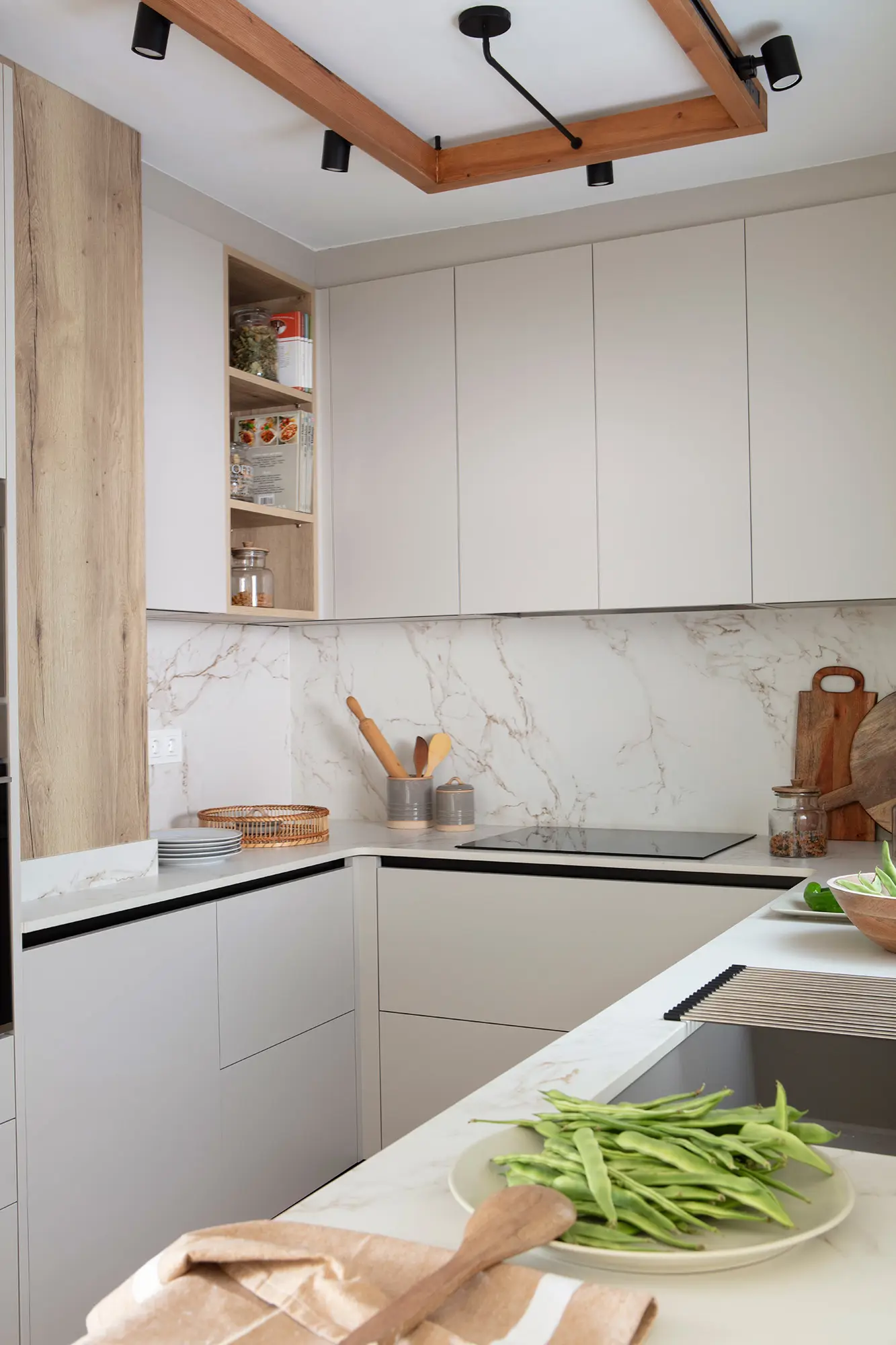 Cocina pequeña con distribución en U