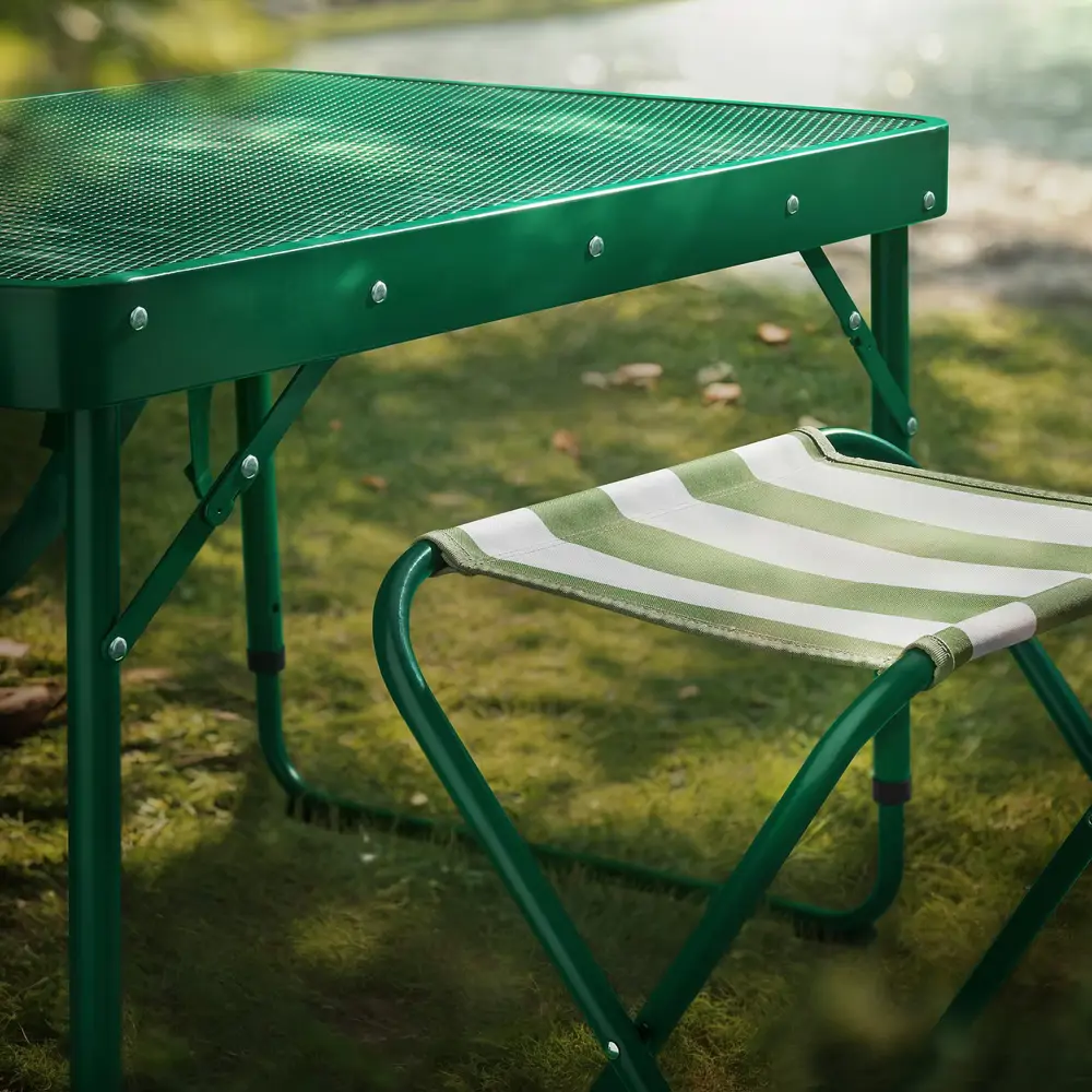 Mesa y silla de IKEA
