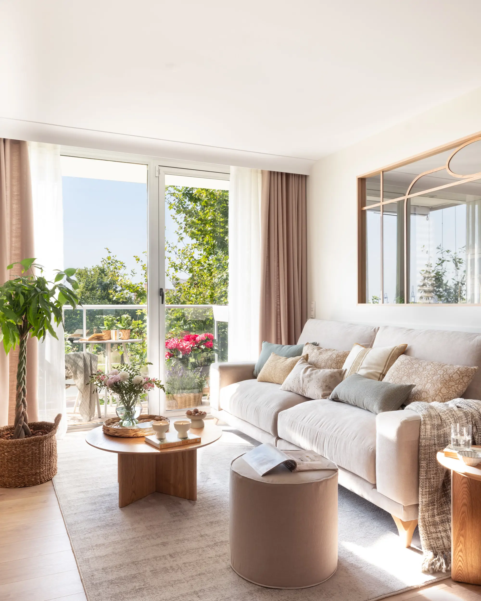 Un salón-comedor que marca el estilo de la vivienda