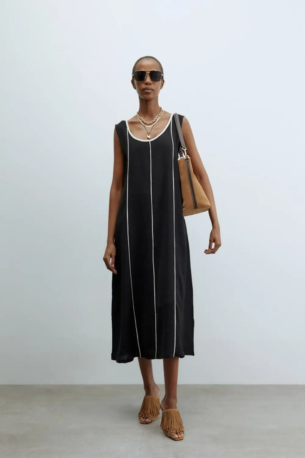 Vestido contraste
