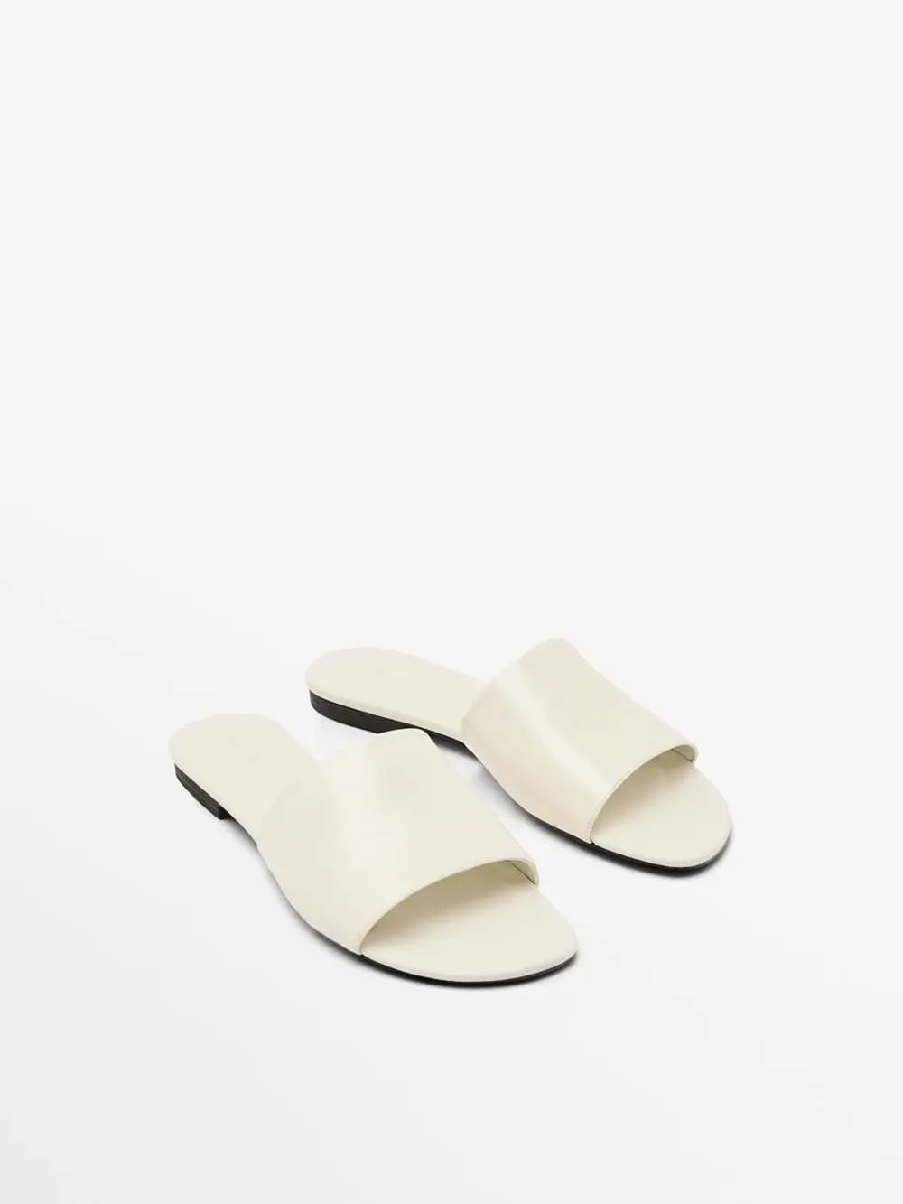 Sandalia pala piel brillo