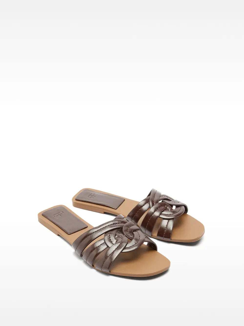 Sandalias planas cruzadas