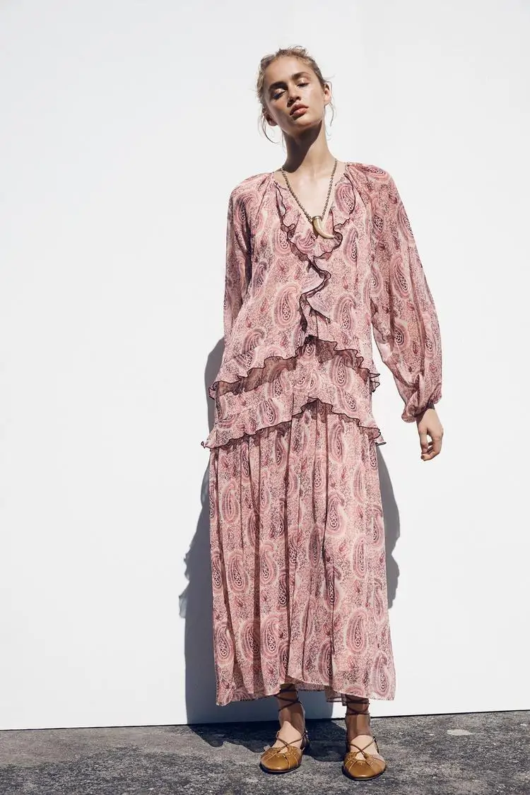 Vestido estampado volantes