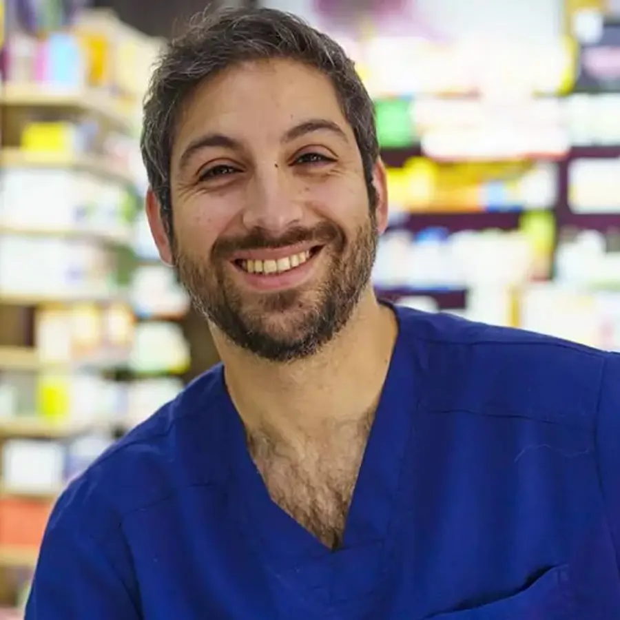 Álvaro Fernández, farmacéutico